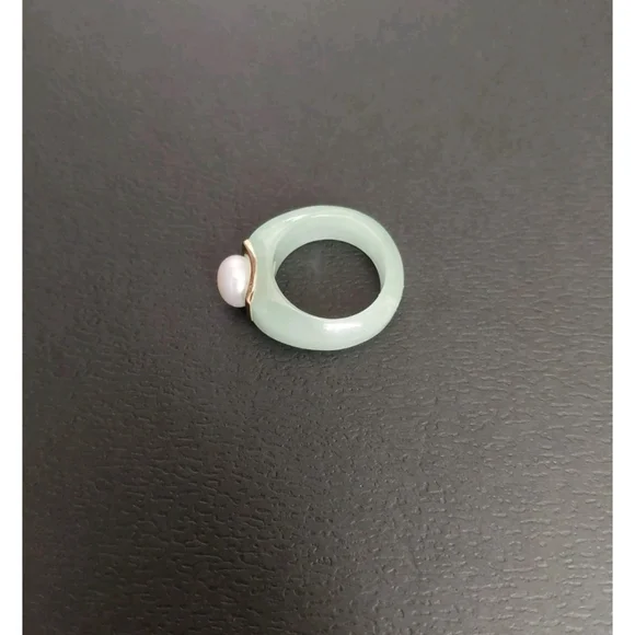 Natural Green Jade Pearl 14k Solid Yellow Gold Accent Ring Size 6 Brand New - Picture 3 of 8